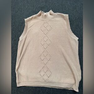 Vintage VTG Vicki_Wayne Sleeveless Beige Knit vest women’s small Diamond Pattern